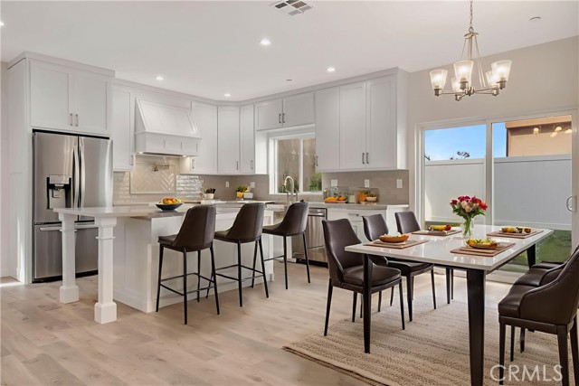 MLS #SR25263592 image #4