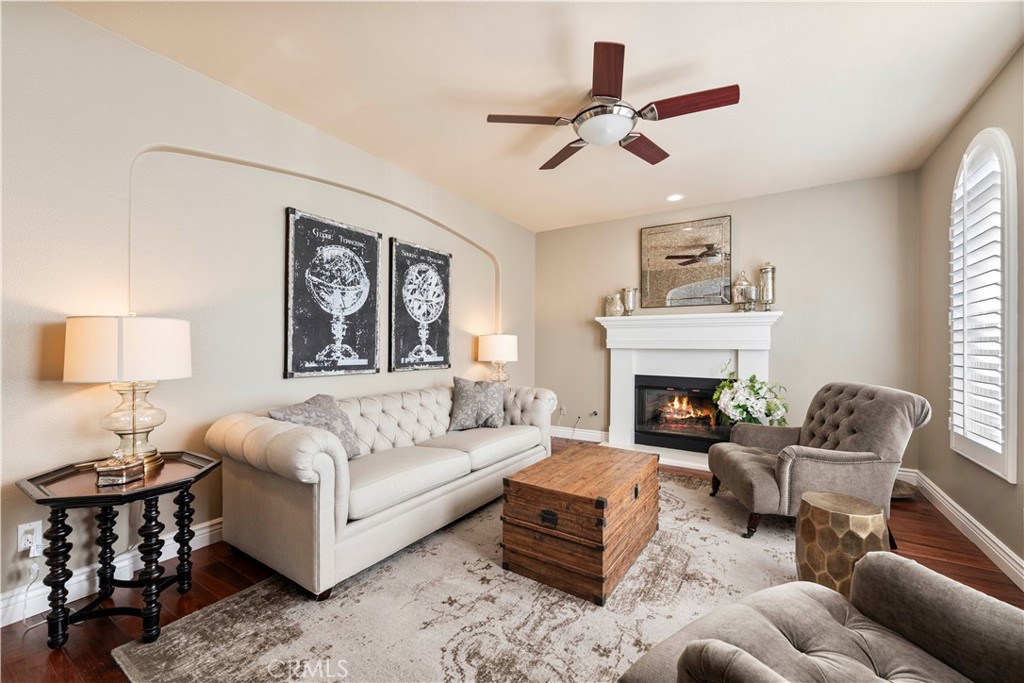 MLS #SR25263661 image #2