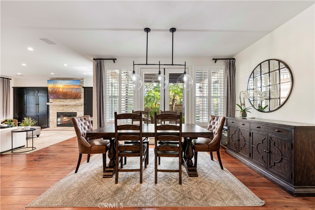 MLS #SR25263661 image #6