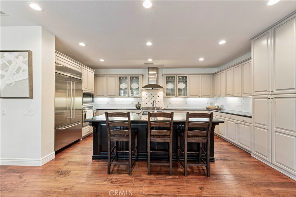 MLS #SR25263661 image #9