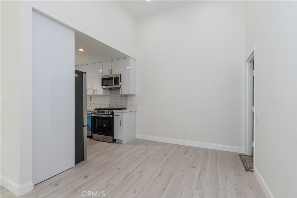 MLS #SR25263698 image #6