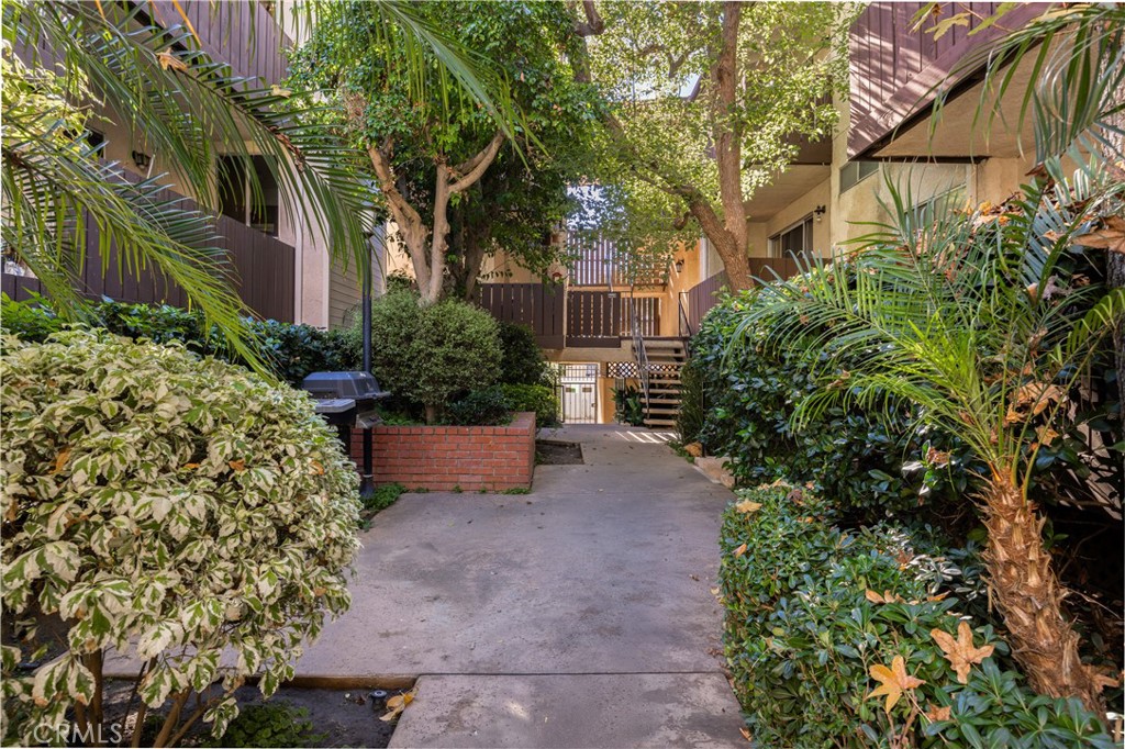 MLS #SR25263704 image #1