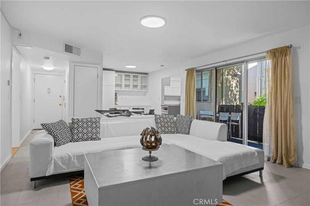 MLS #SR25263704 image #5