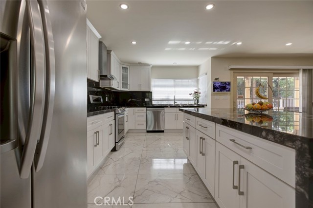 MLS #SR25263710 image #11