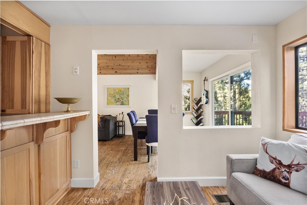 MLS #SR25263728 image #4