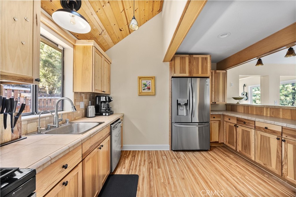 MLS #SR25263728 image #6