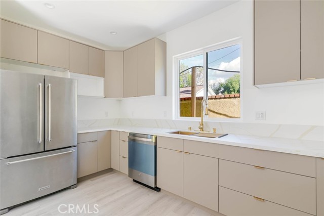 MLS #SR25263730 image #12