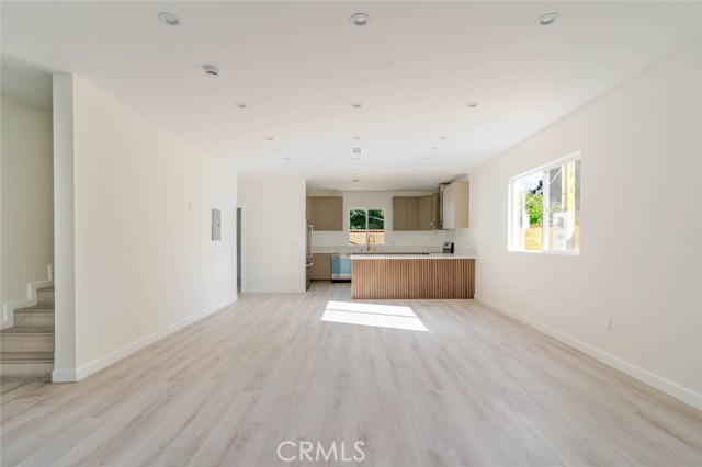 MLS #SR25263730 image #5