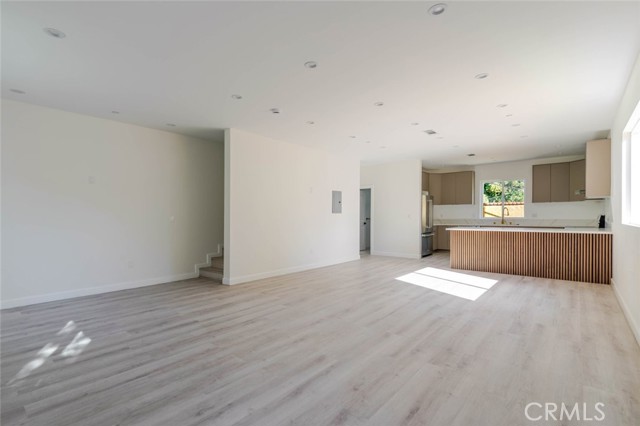 MLS #SR25263730 image #7