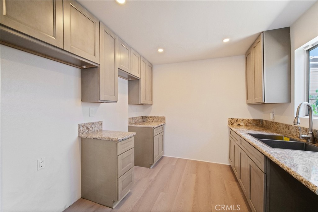 MLS #SR25263742 image #10