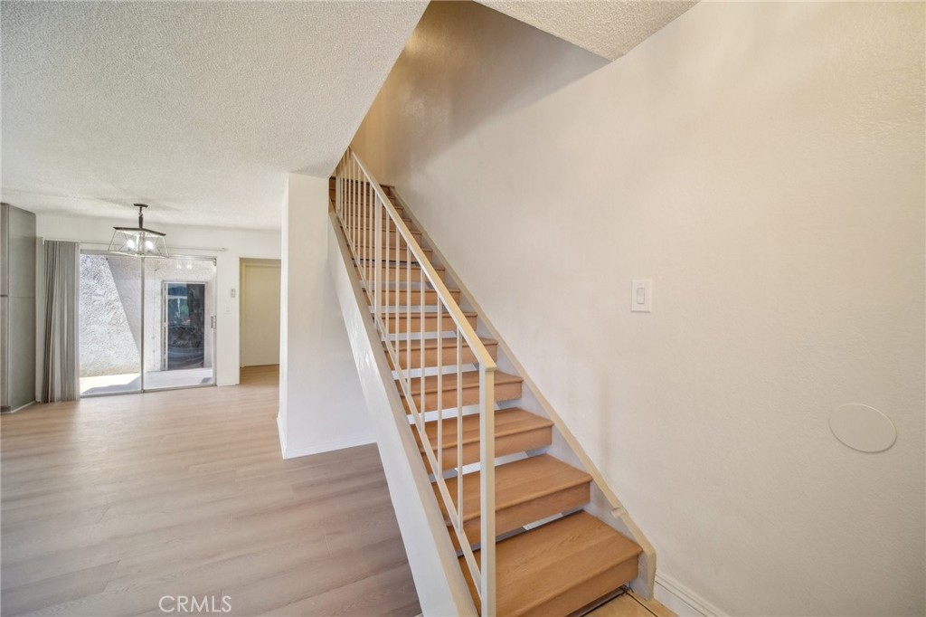 MLS #SR25263742 image #3