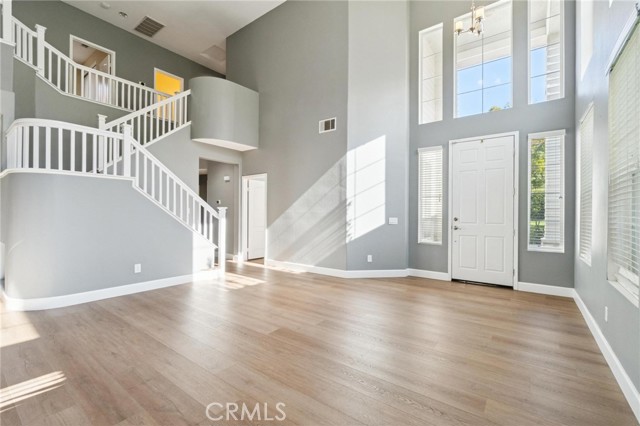 MLS #SR25263743 image #5