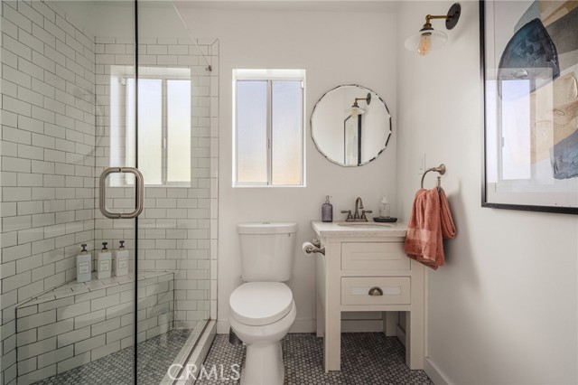 MLS #SR25263744 image #24