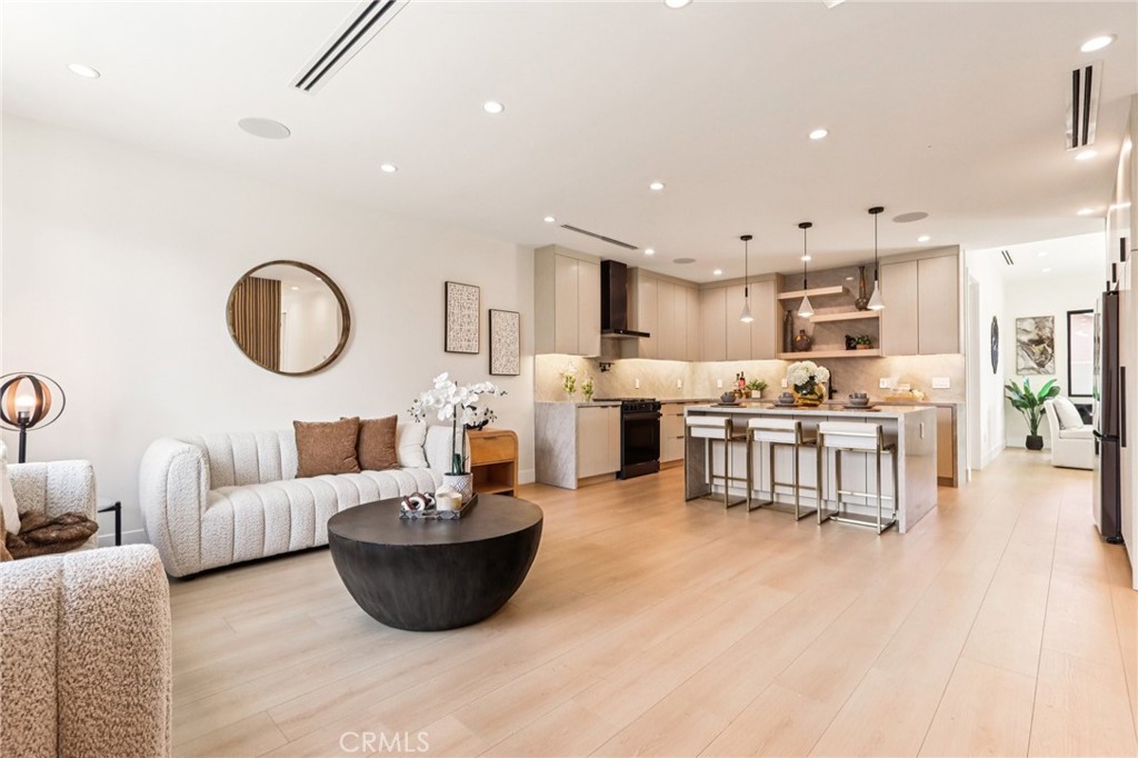 MLS #SR25263745 image #5