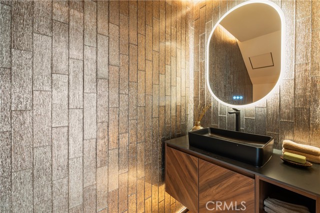 MLS #SR25263747 image #11