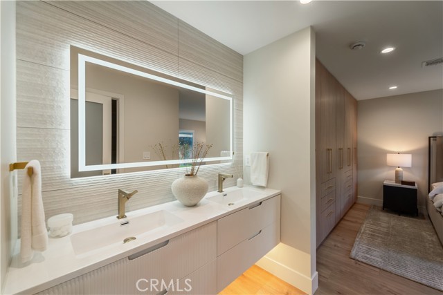 MLS #SR25263747 image #13