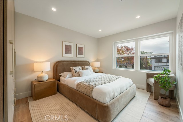 MLS #SR25263747 image #17