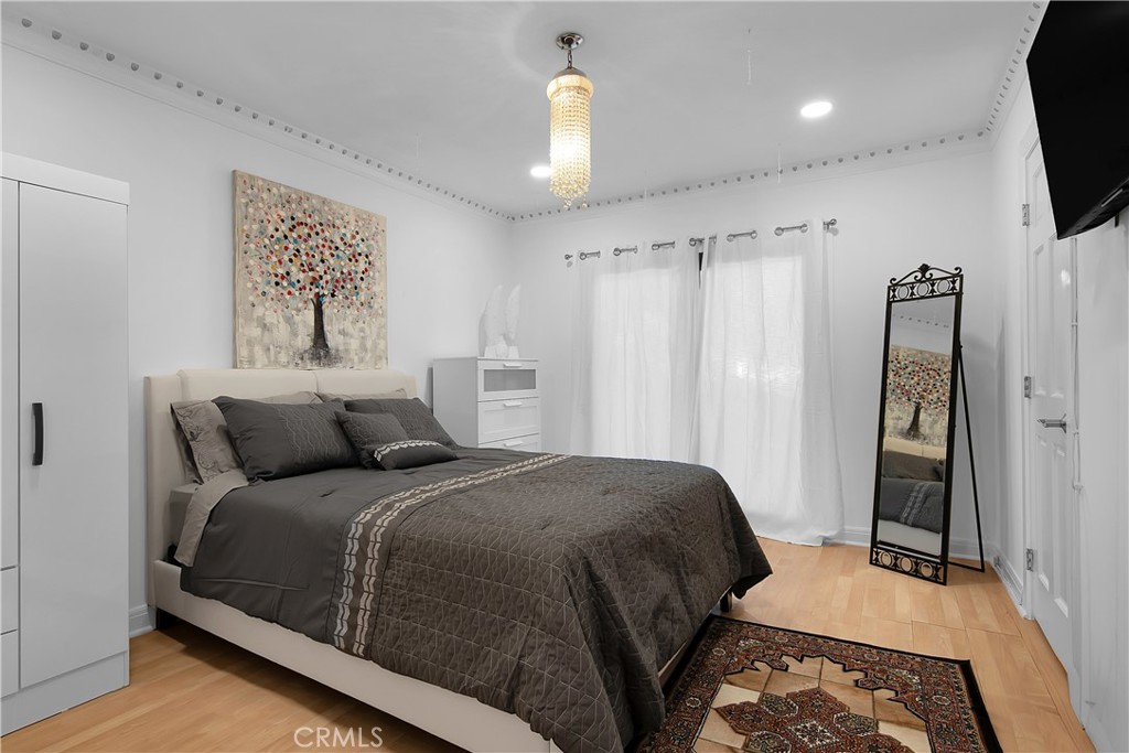 MLS #SR25263775 image #13