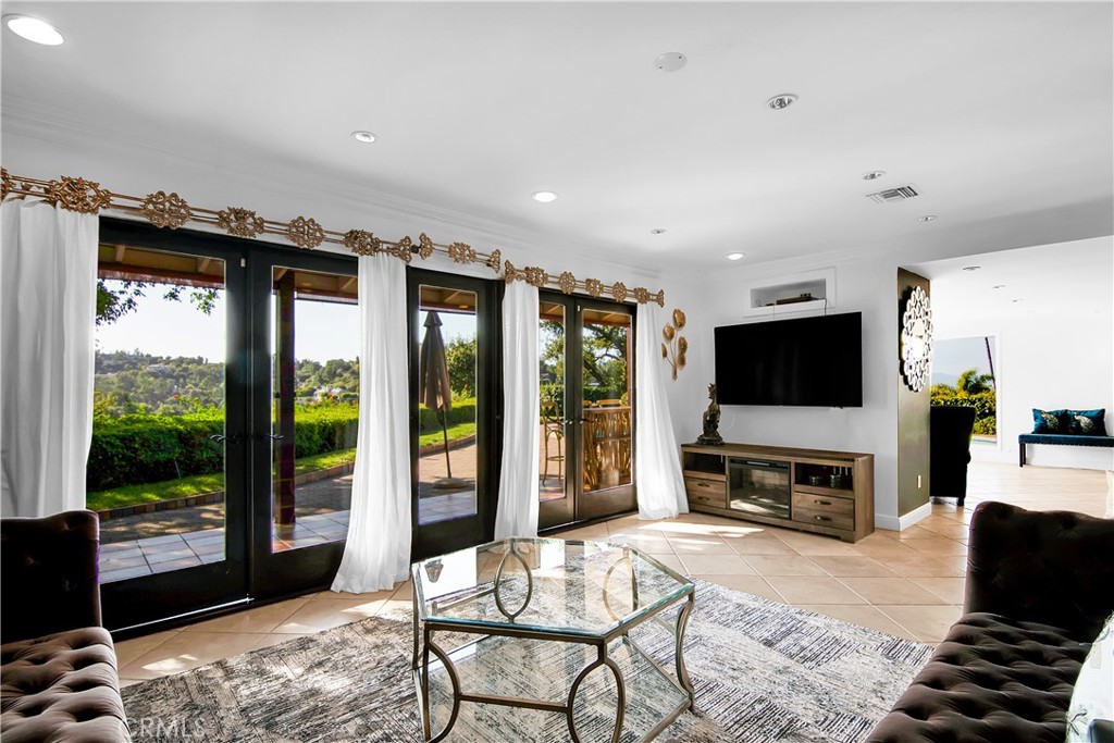 MLS #SR25263775 image #7