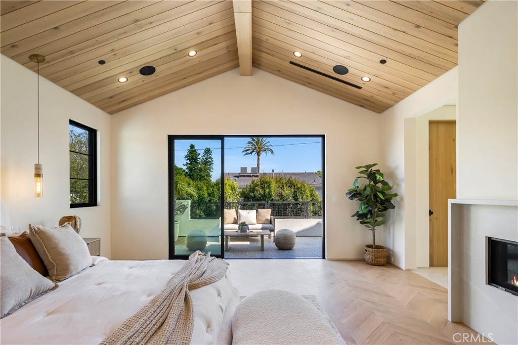 MLS #SR25263784 image #30