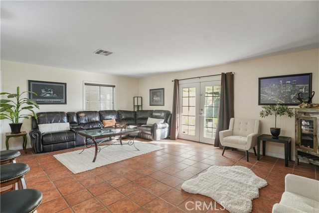 MLS #SR25263852 image #8