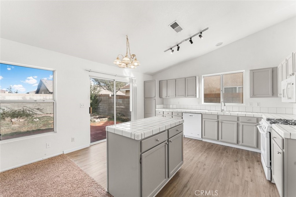 MLS #SR25263865 image #13