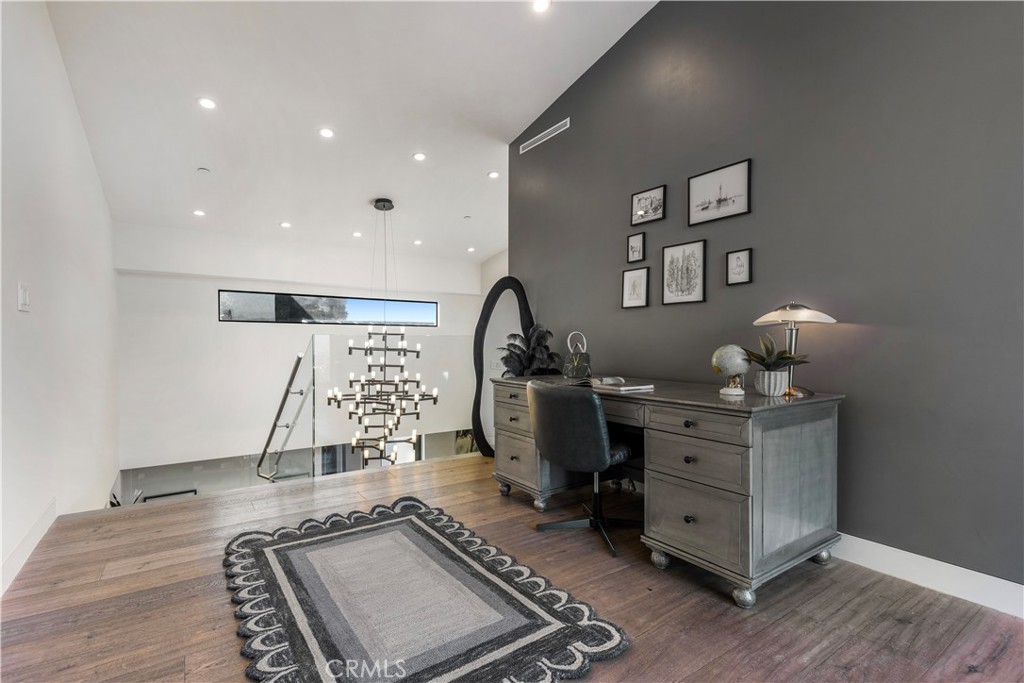 MLS #SR25263958 image #19