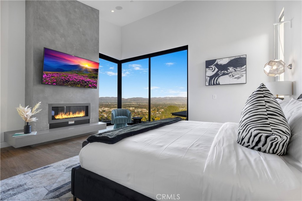 MLS #SR25263958 image #21