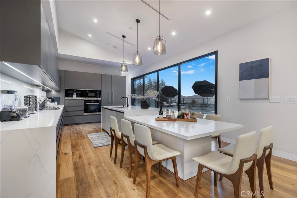 MLS #SR25263958 image #5