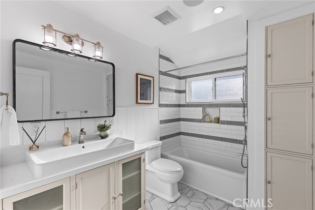 MLS #SR25193321 image #22