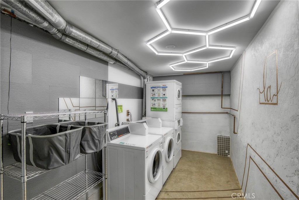 MLS #SR25264032 image #16