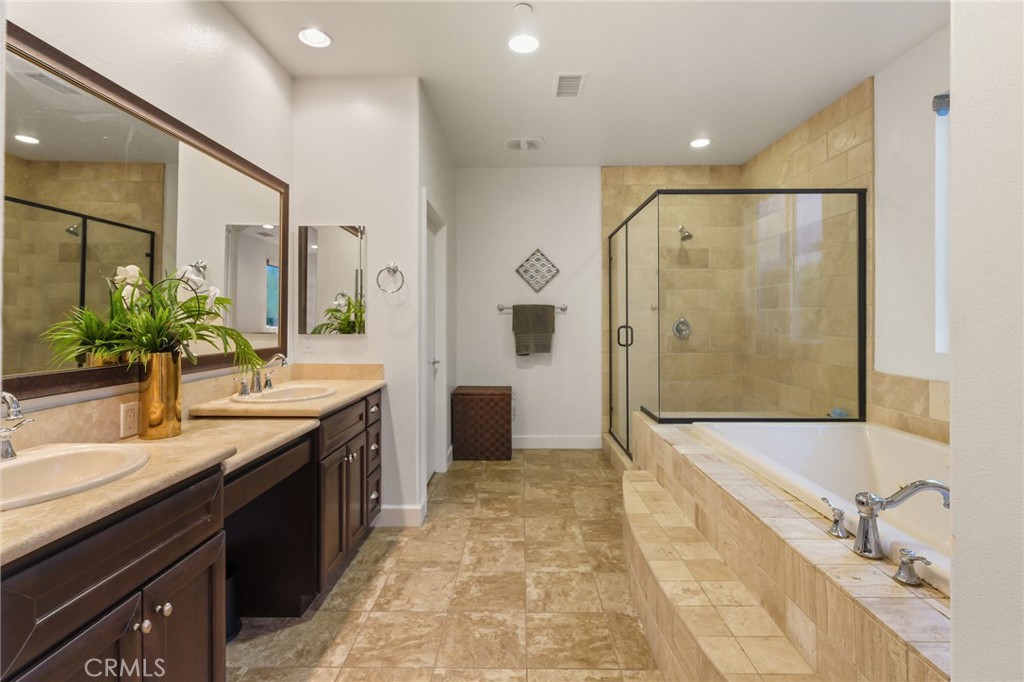 MLS #SR25264054 image #8