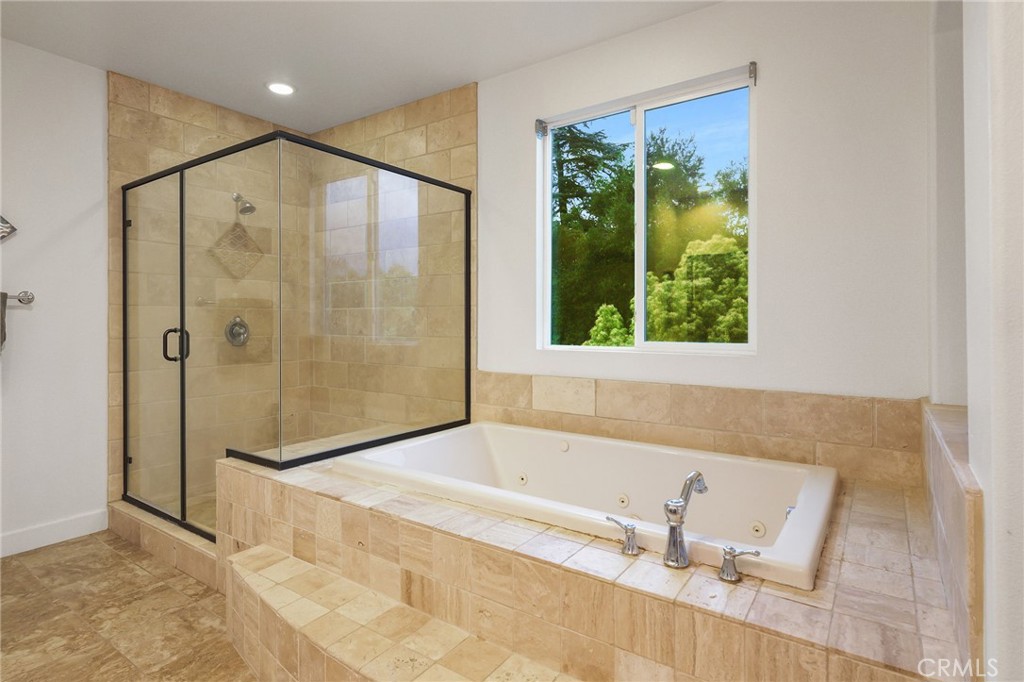 MLS #SR25264054 image #9