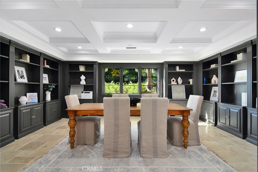 MLS #SR25264108 image #10