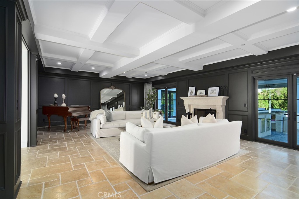 MLS #SR25264108 image #3