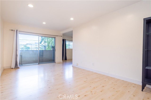 MLS #SR25264117 image #1