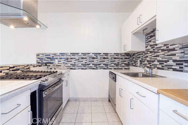 MLS #SR25264117 image #8