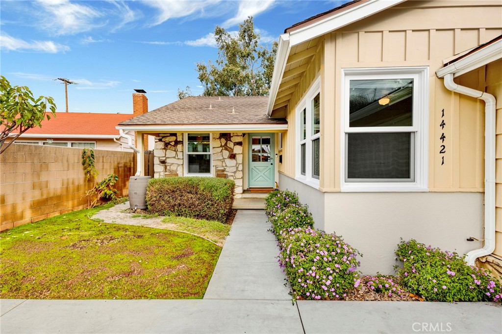 MLS #SR25264179 image #2