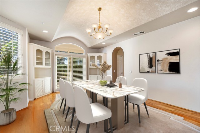 MLS #SR25264298 image #5