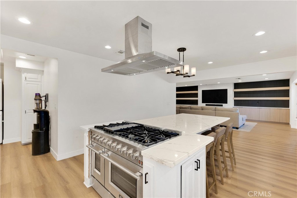 MLS #SR25264435 image #12