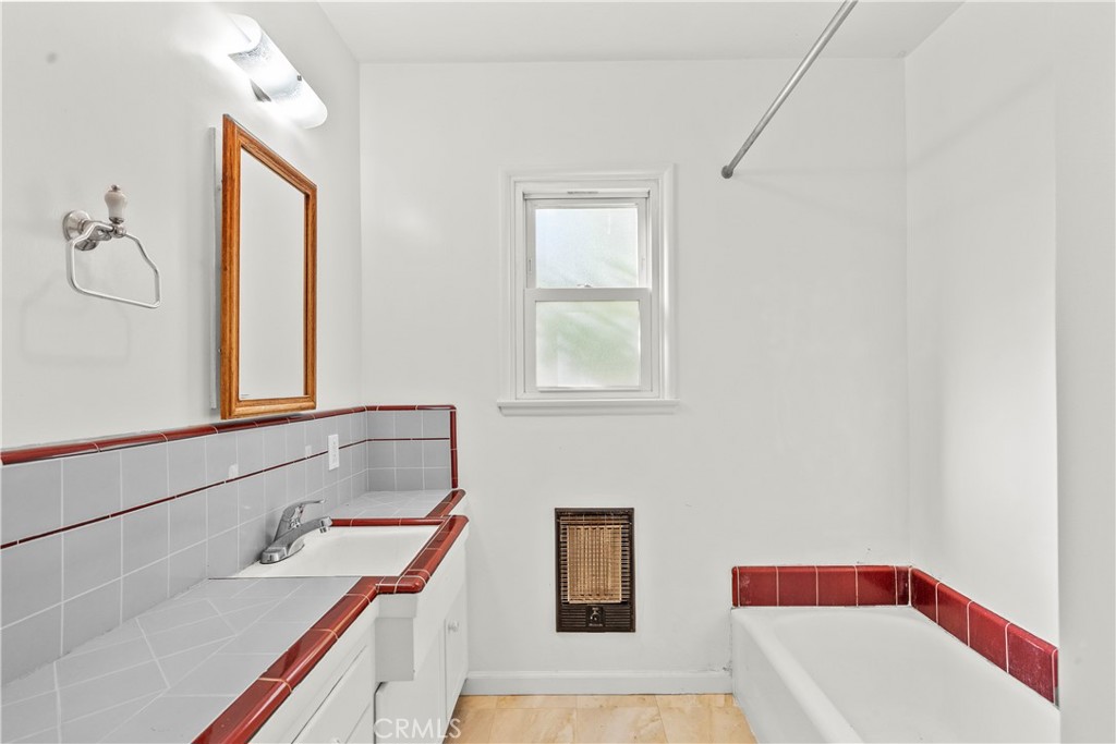 MLS #SR25264476 image #11