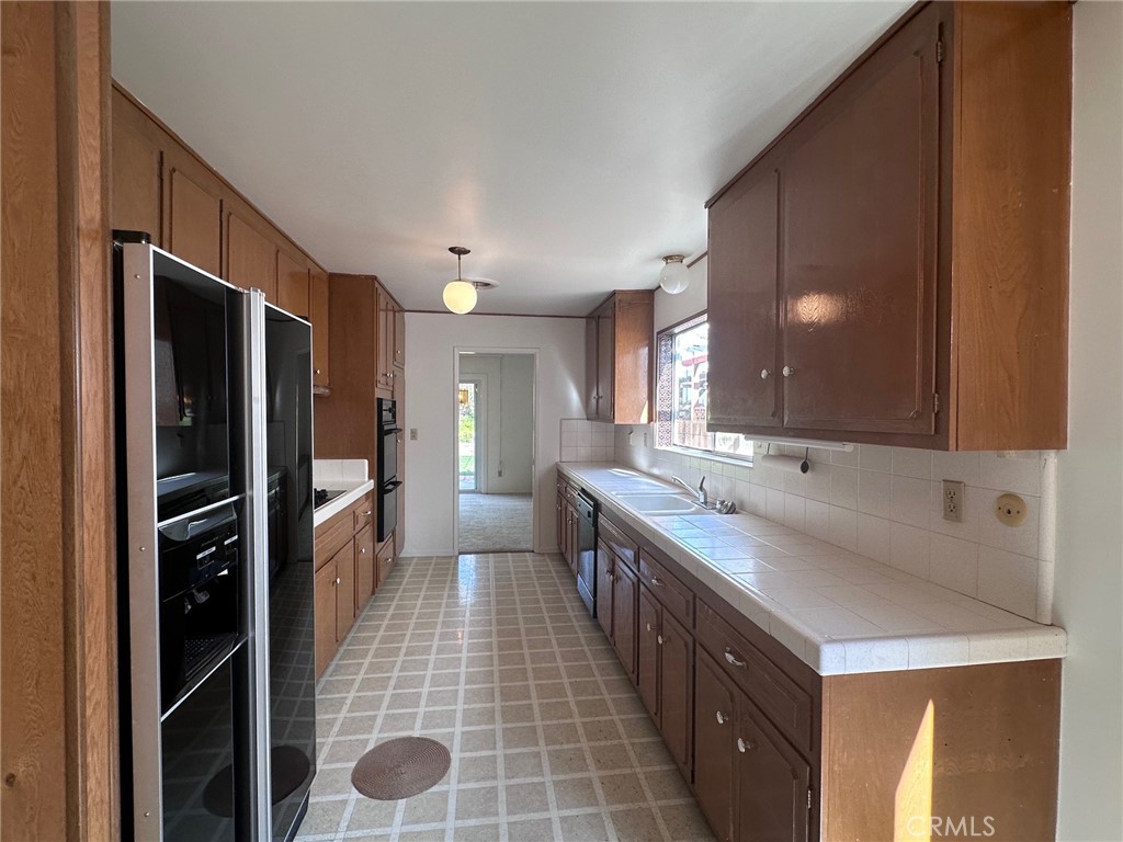 MLS #SR25264660 image #3