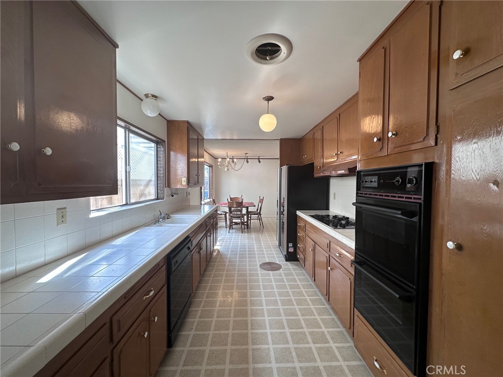 MLS #SR25264660 image #7