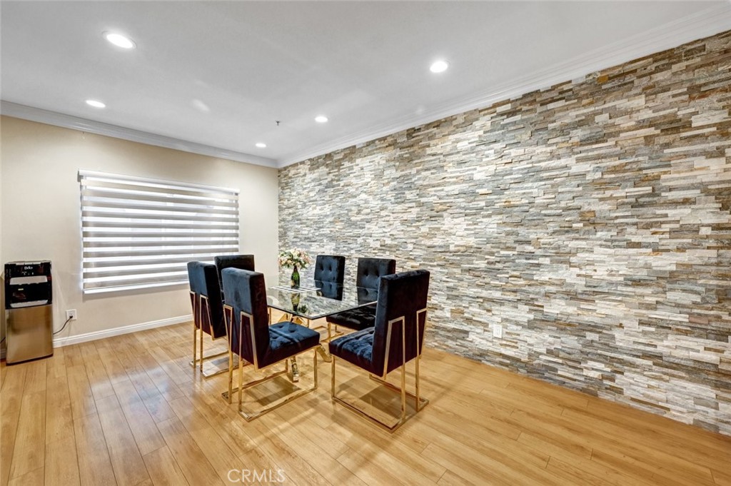 MLS #SR25264790 image #11