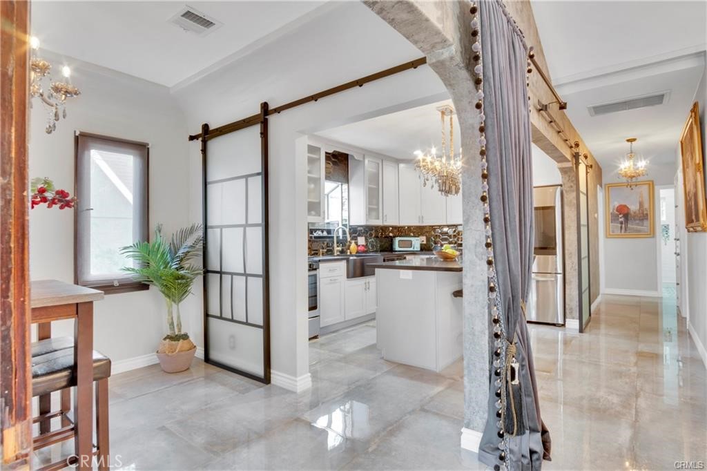 MLS #SR25265018 image #3