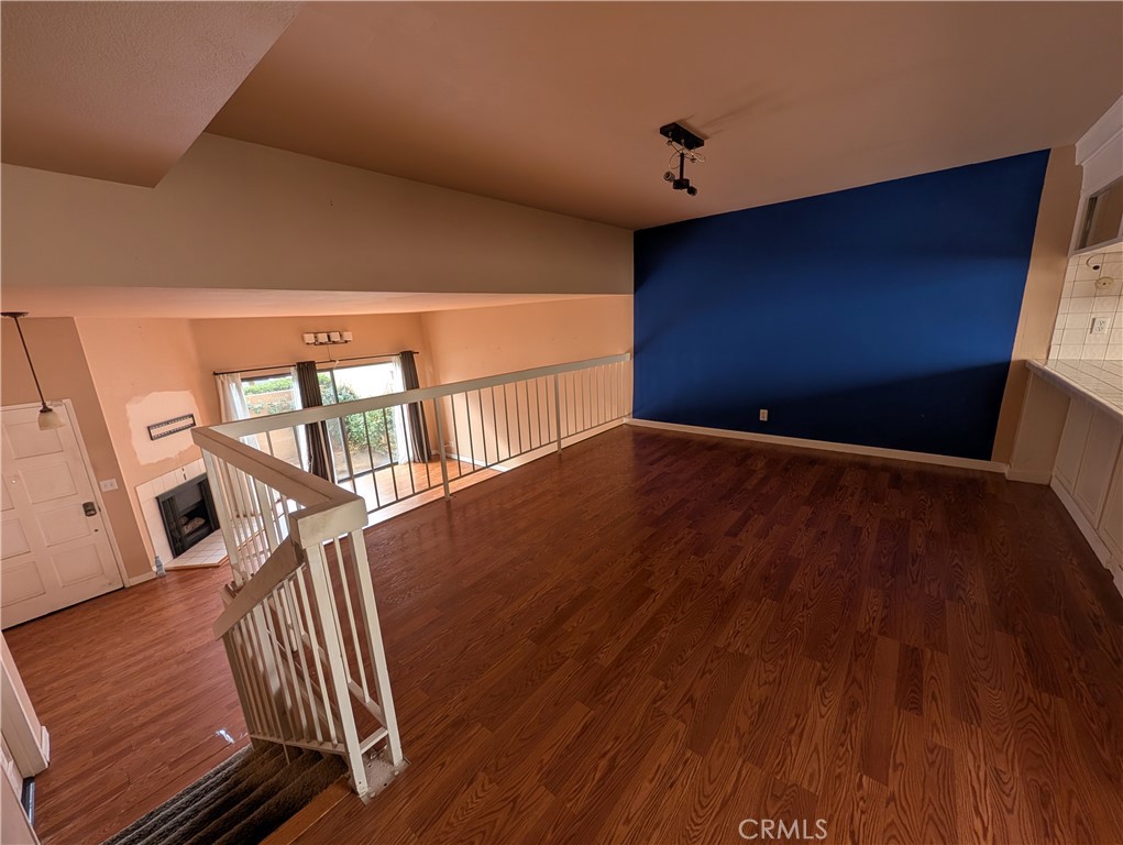 MLS #SR25265031 image #3