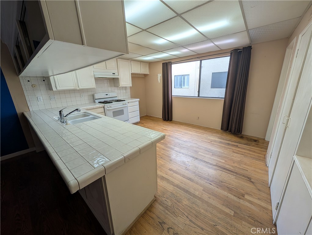 MLS #SR25265031 image #5