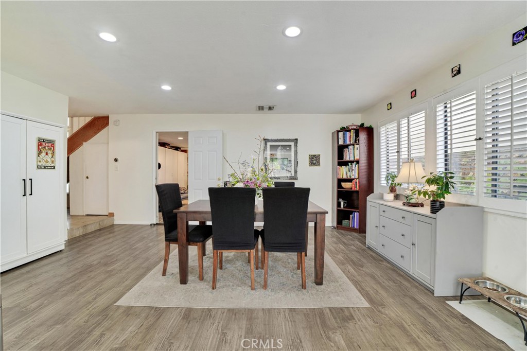 MLS #SR25265046 image #12