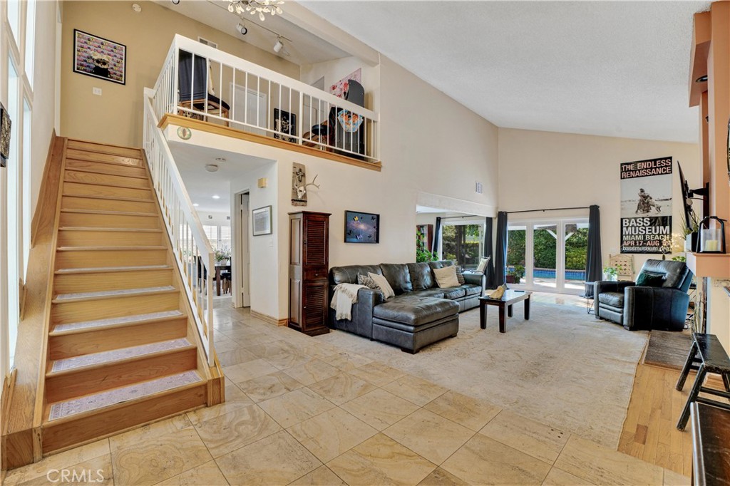 MLS #SR25265046 image #2