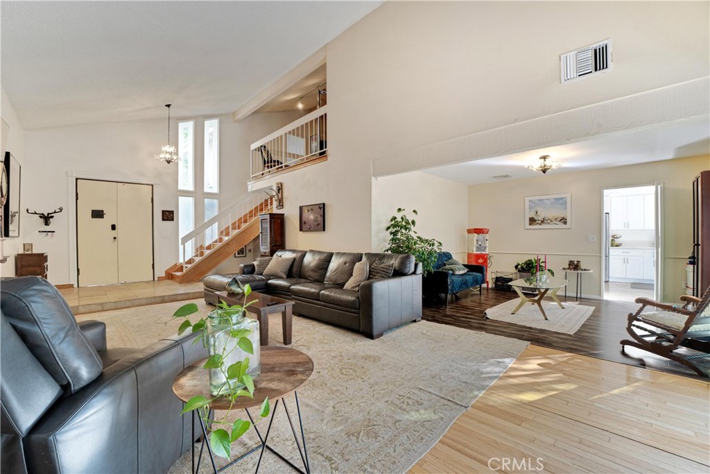 MLS #SR25265046 image #7